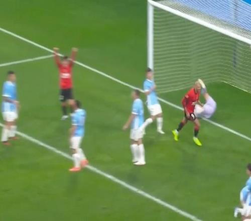 國足對抗韓,鄧卓翔獲頒,紀念戰衣,雪缘园足球比分,雪缘园比分官网,雪缘园体育,雪缘园网页版,雪缘园app下载电脑版